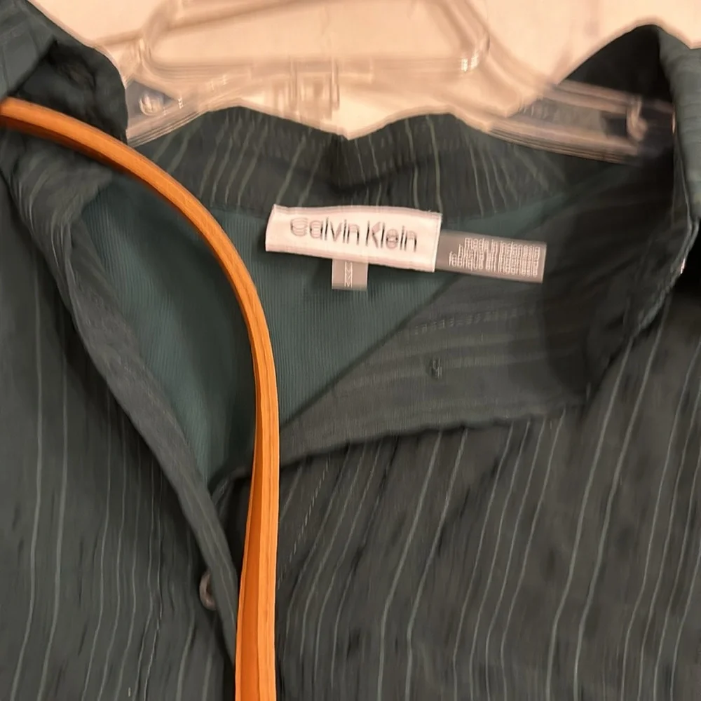 New Dark Green light Calvin Klein Blouse - Picture 2 of 7